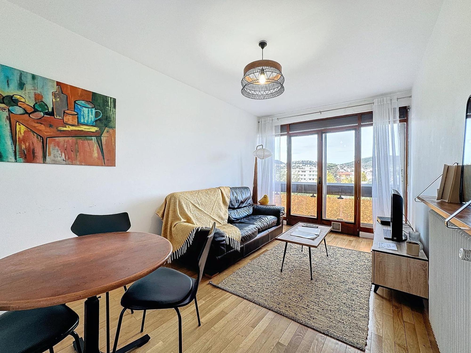 La Lassolas - Charmant T2 Avec Balcon Et Garage Chamalières Dış mekan fotoğraf