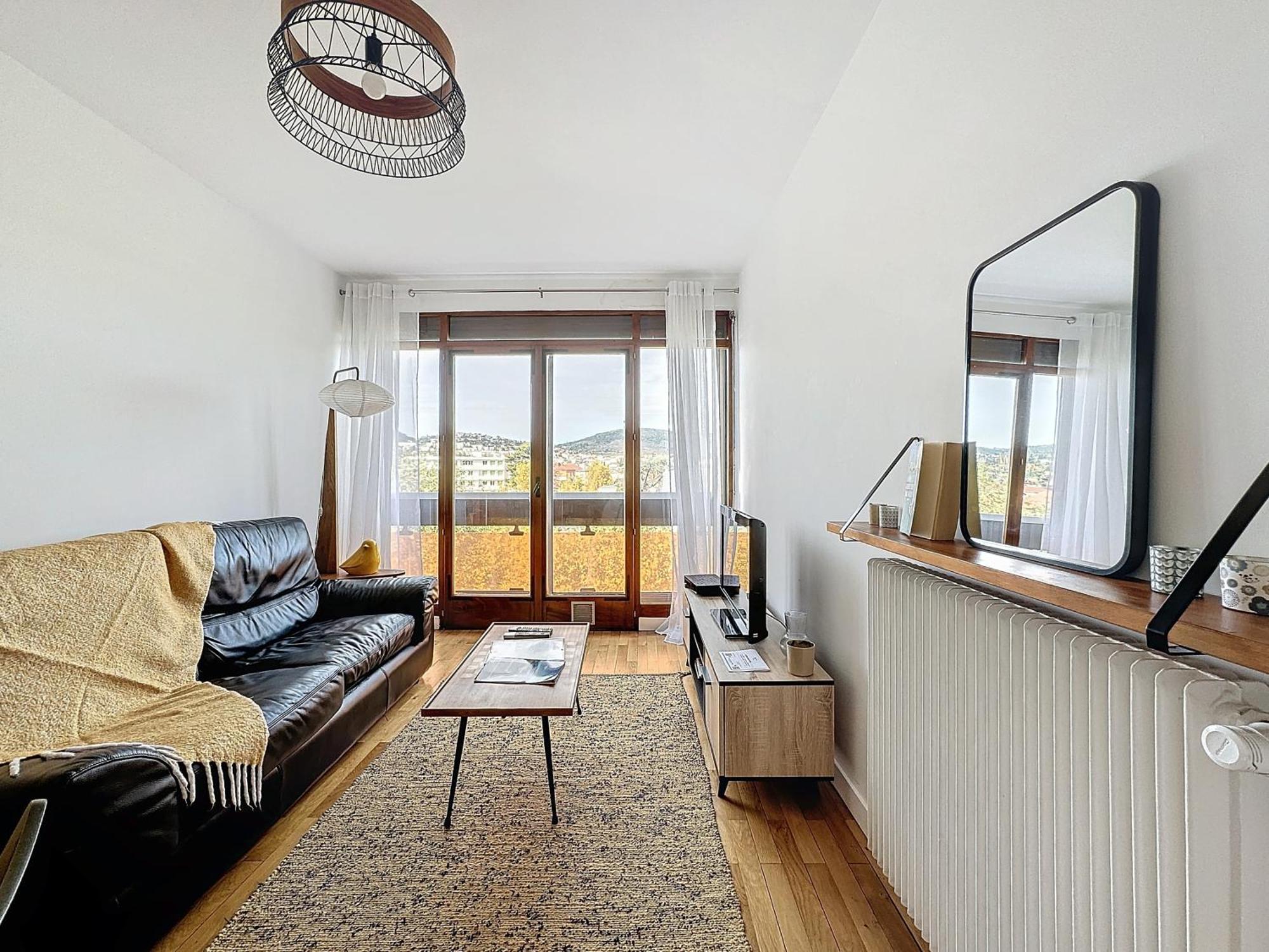 La Lassolas - Charmant T2 Avec Balcon Et Garage Chamalières Dış mekan fotoğraf